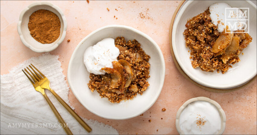 Apple crisp with cream - Salted Caramel Apple Crisp - Amy Myers MD®